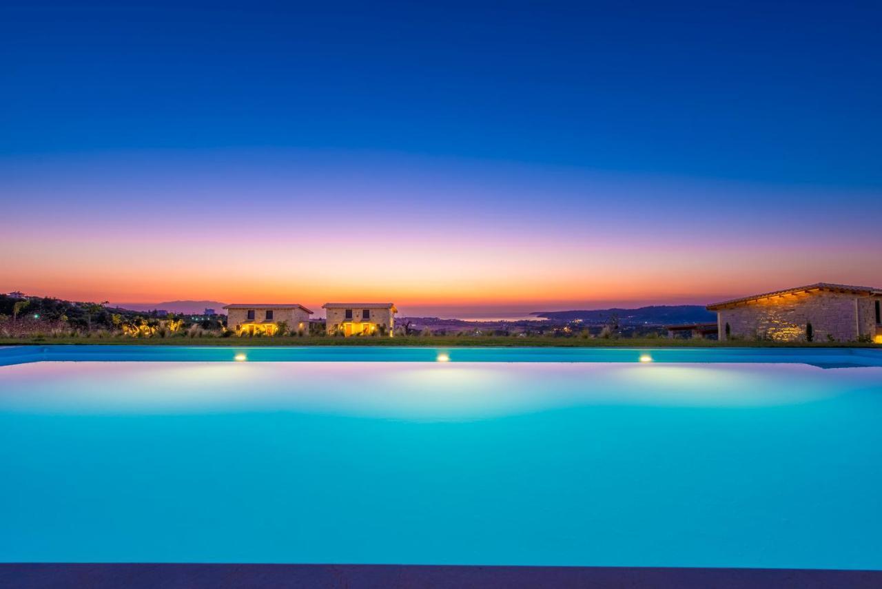 Mint Retreat Suites (Adults Only) Kalandra Exterior photo