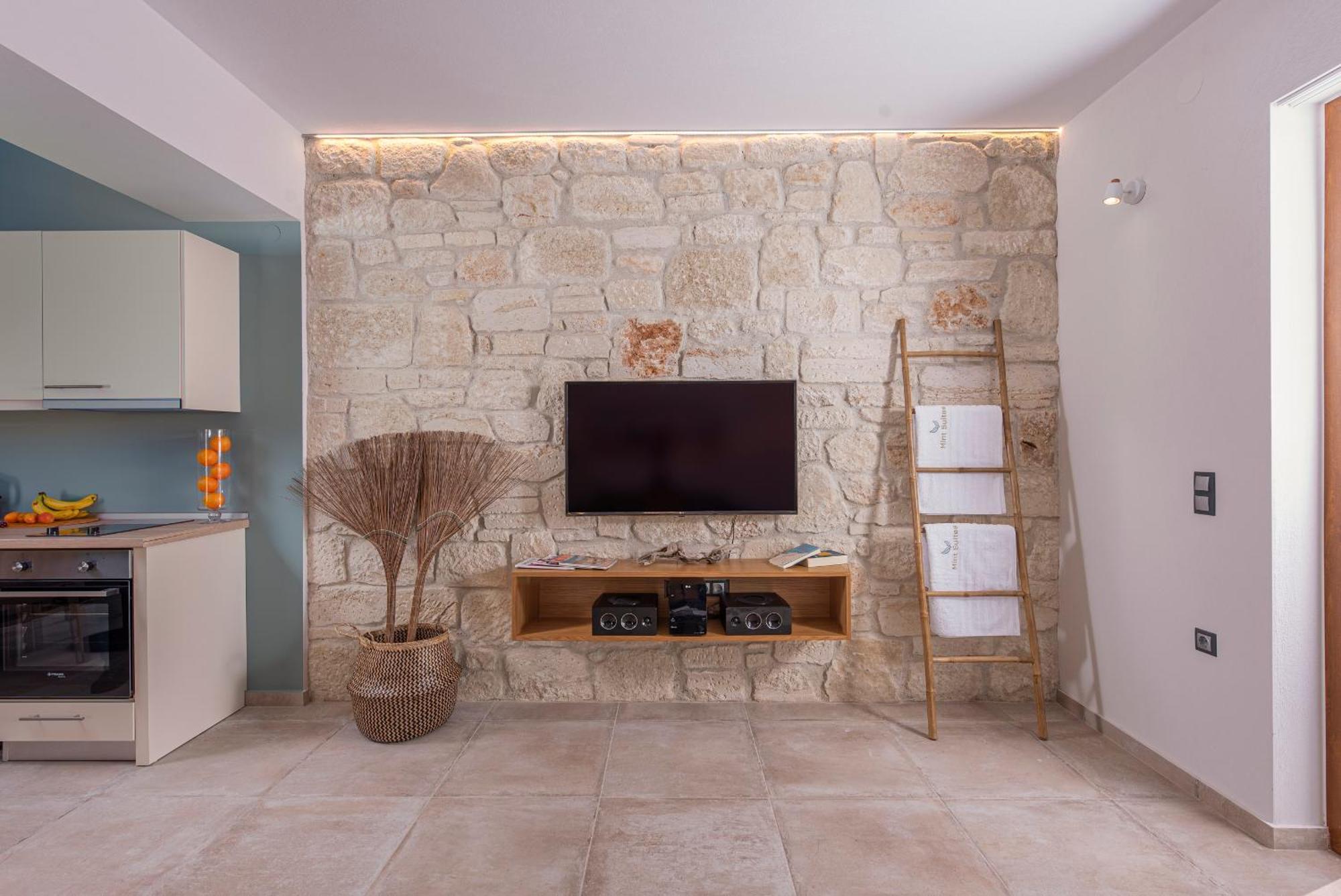 Mint Retreat Suites (Adults Only) Kalandra Room photo